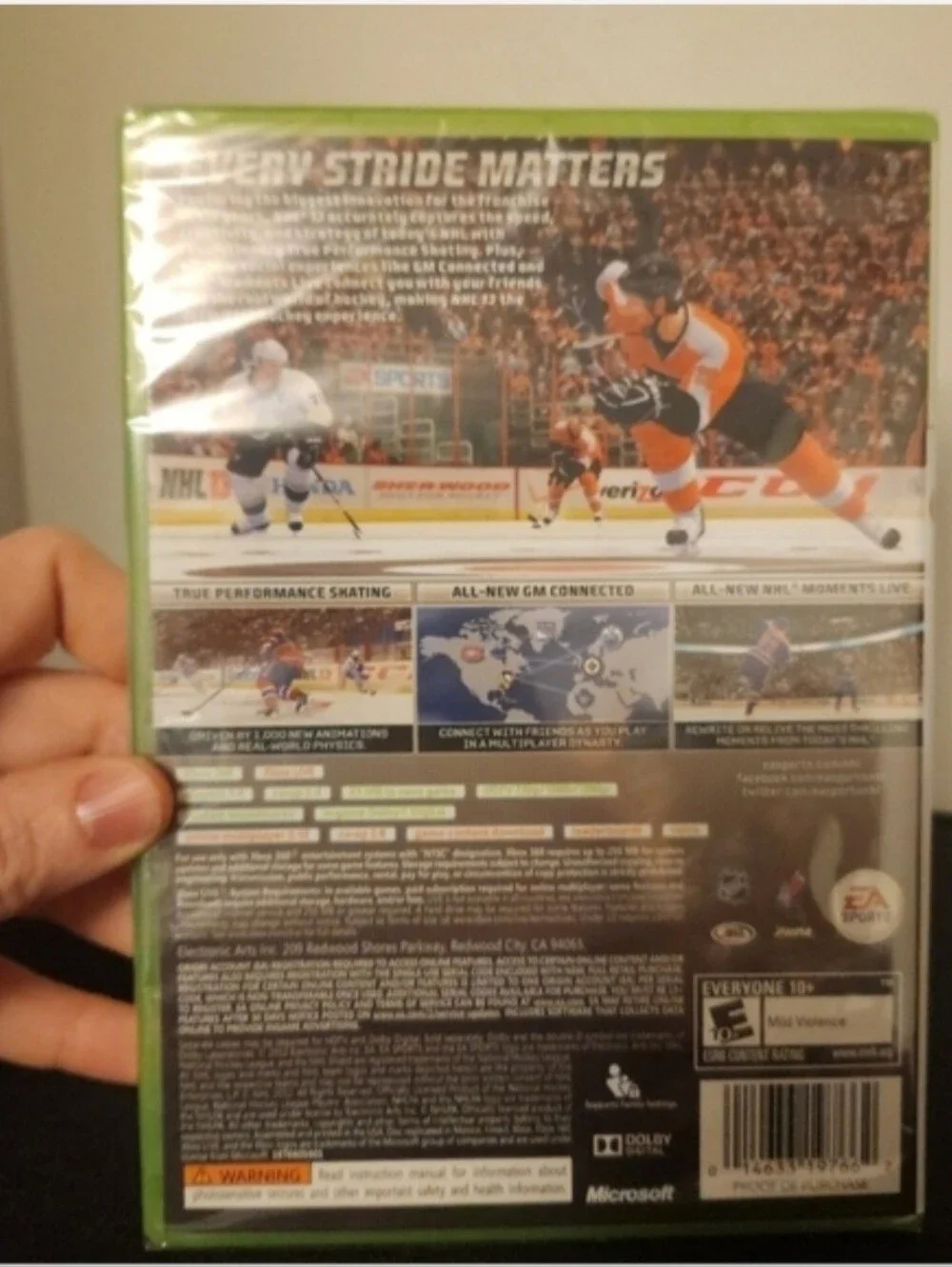 EA Sports NHL 13 Hockey Video Game - Green Case NEW